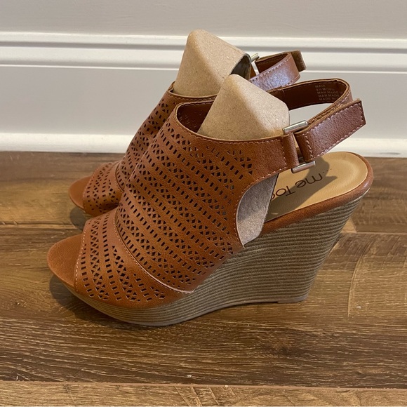 Me Too Platform Sandals Brown Size 8.5M Peep Toe Sling Back Preppy - Picture 5 of 7